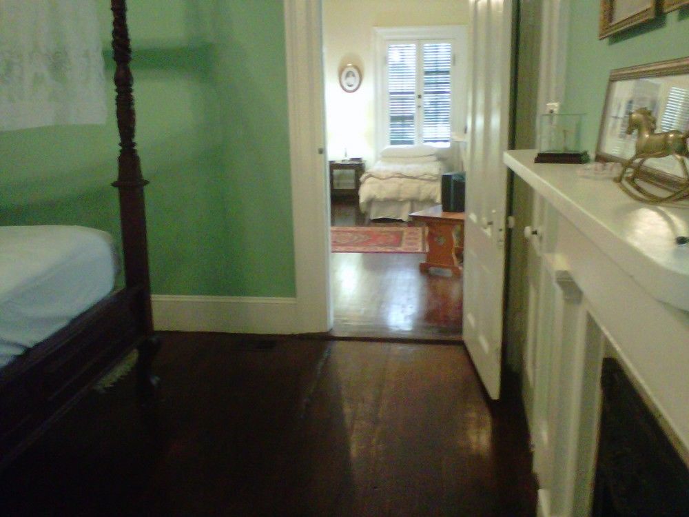 1872 Denham 3* Monticello