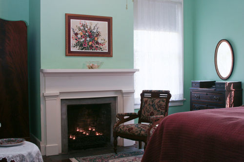 1872 Denham Bed and breakfast Monticello